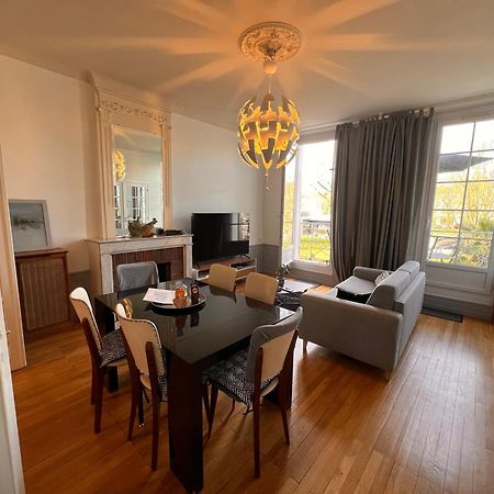 La Colbertine - Charming Apartment In Place Colbert Rochefort  Luaran gambar