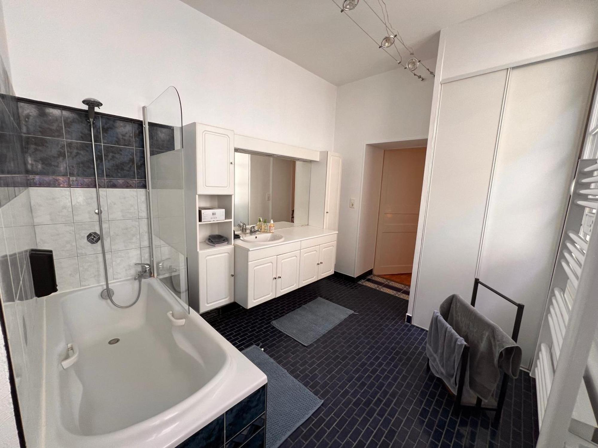 La Colbertine - Charming Apartment In Place Colbert Rochefort  Luaran gambar